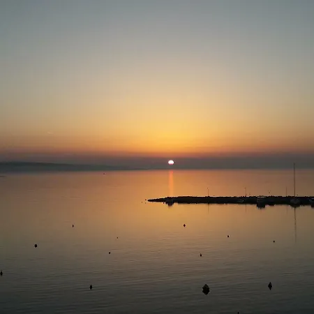 Rumora Ivan アパート *