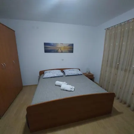 Rumora Ivan Appartement *