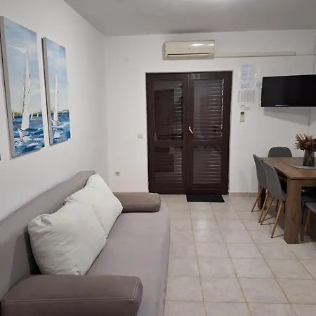 Rumora Ivan Apartamento