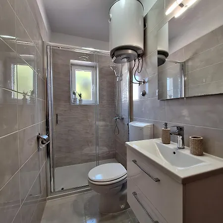 Rumora Ivan Apartamento Povljana